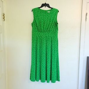 London Times Green Polkadot Dress Size 14 US/18 UK